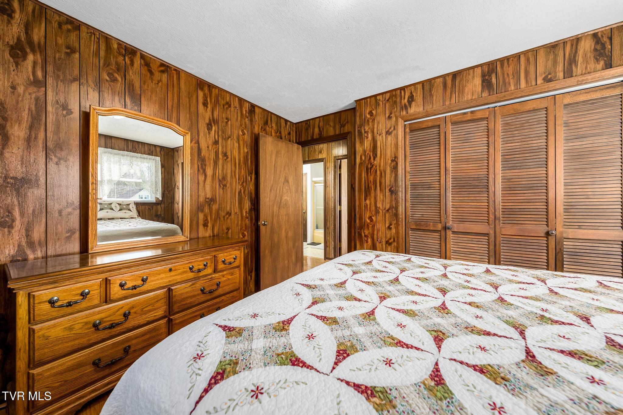 990 Old Highway 67 Butler, TN 37640 - Photo 66 of 70 990 Old Highway 67 (79 of 83)