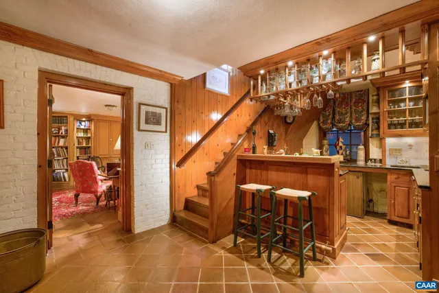 a front view of a house with garage