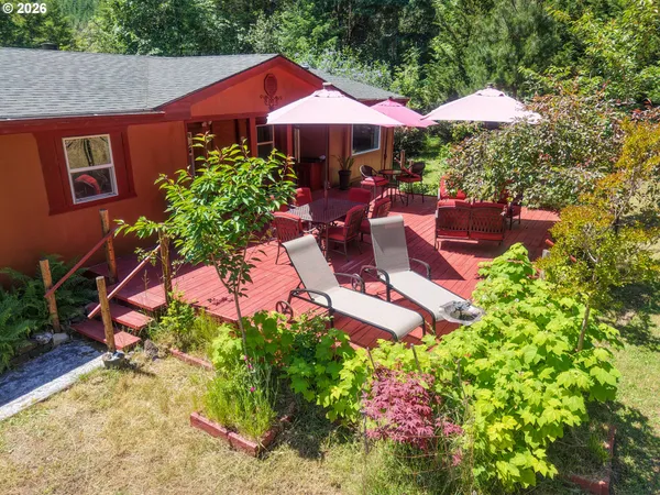 $550,000 | 44688 Highway 242, Myrtle Point, OR 97458