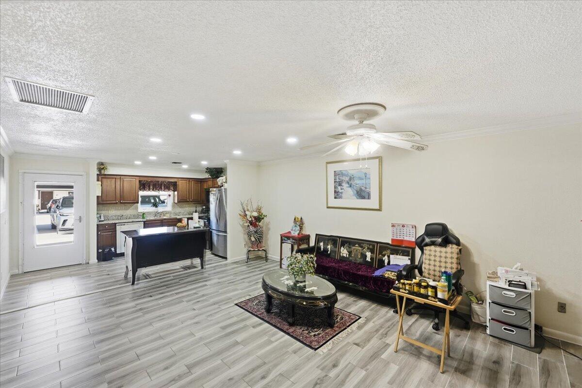 6531 Southeast Federal Highway, Unit Q108 Stuart, FL 34997 - Photo 1 of 36 08-DSC8069