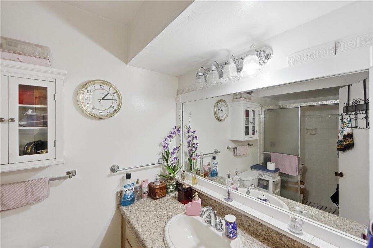 6531 Southeast Federal Highway, Unit Q108 Stuart, FL 34997 - Photo 14 of 36 21-DSC8114