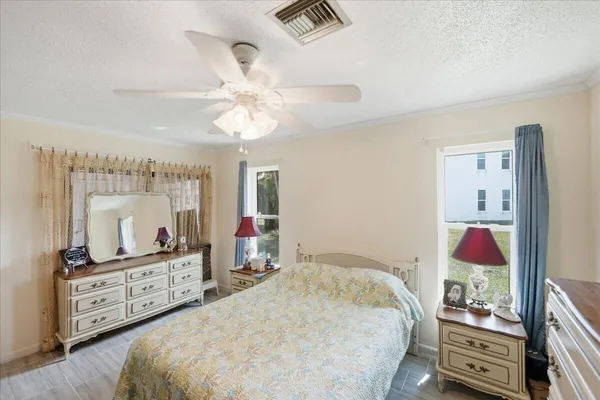 $195,000 | 6531 Southeast Federal Highway, Unit Q108, Stuart, FL 34997