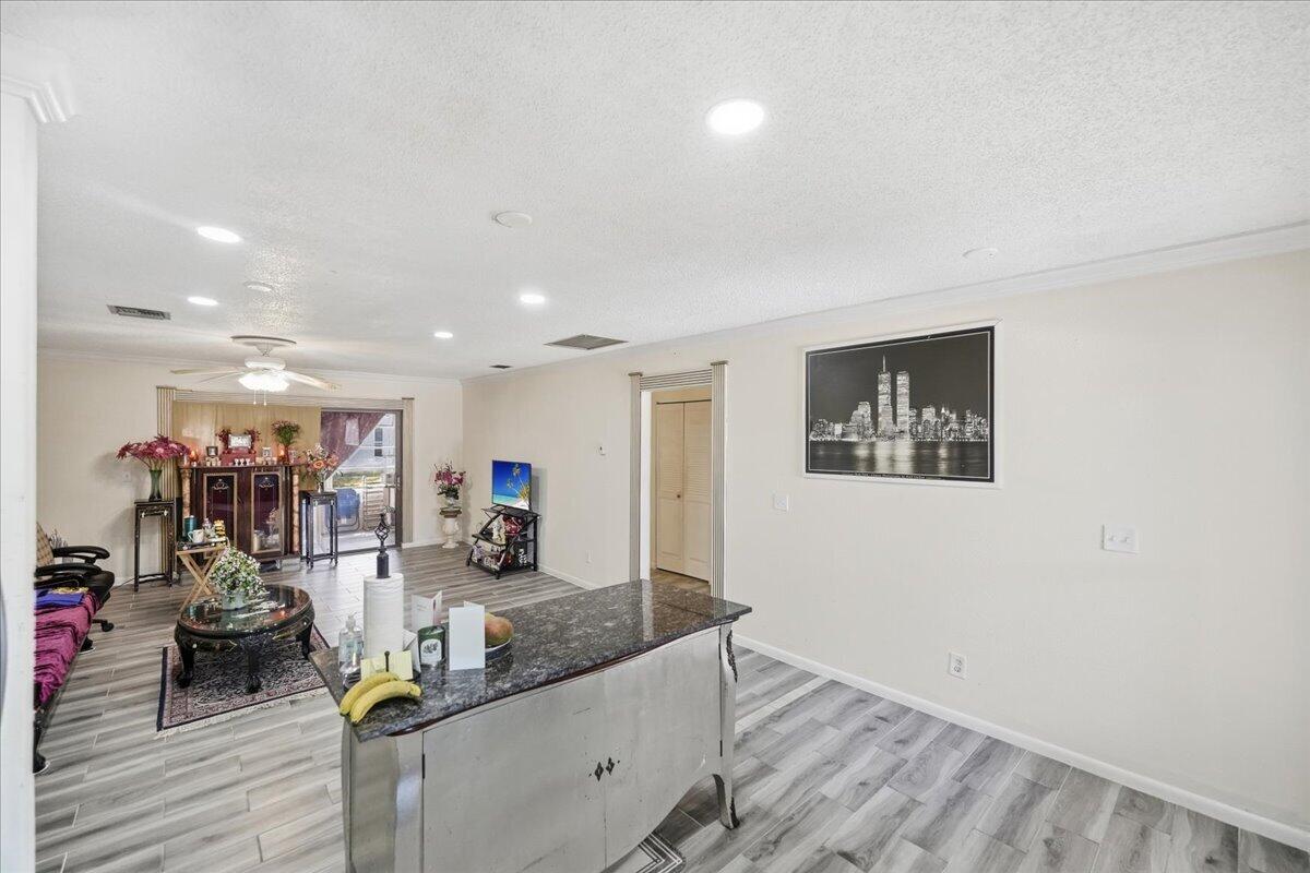 6531 Southeast Federal Highway, Unit Q108 Stuart, FL 34997 - Photo 2 of 36 32-DSC8141