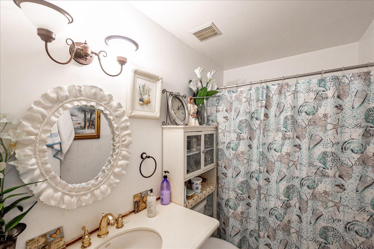 6531 Southeast Federal Highway, Unit Q108 Stuart, FL 34997 - Photo 22 of 36 13-DSC8091