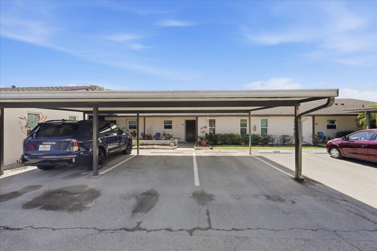 6531 Southeast Federal Highway, Unit Q108 Stuart, FL 34997 - Photo 27 of 36 02-DSC8047