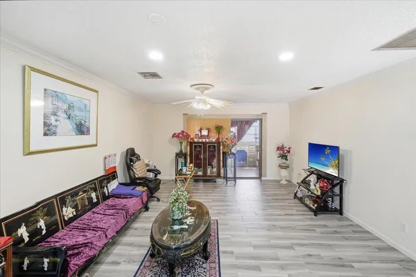 $189,000 | 6531 Southeast Federal Highway, Unit Q108, Stuart, FL 34997