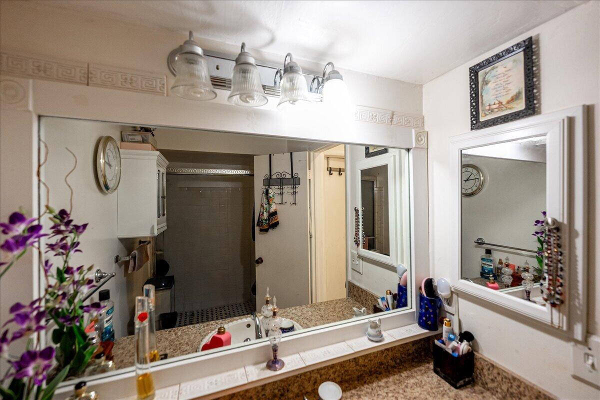 6531 Southeast Federal Highway, Unit Q108 Stuart, FL 34997 - Photo 10 of 36 25-DSC8119