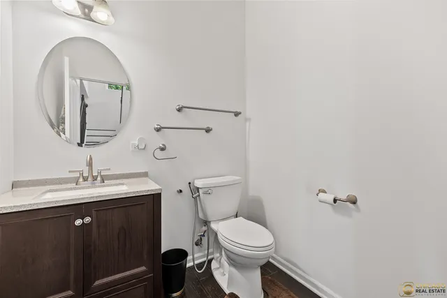 $495,000 | 6 Lake Vista Court, Lake Villa, IL 60046