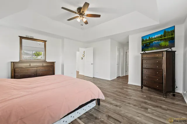 $495,000 | 6 Lake Vista Court, Lake Villa, IL 60046