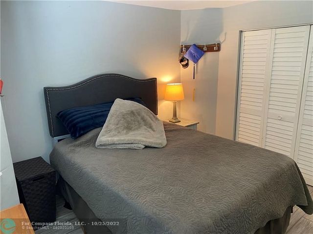 $1,950,000 | 2311 Northeast 48th Street, Lighthouse Point, FL 33064