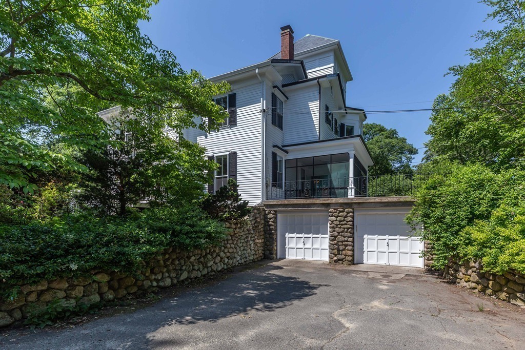 15 Bracebridge Road Newton, MA 02459 - Photo 22 of 30