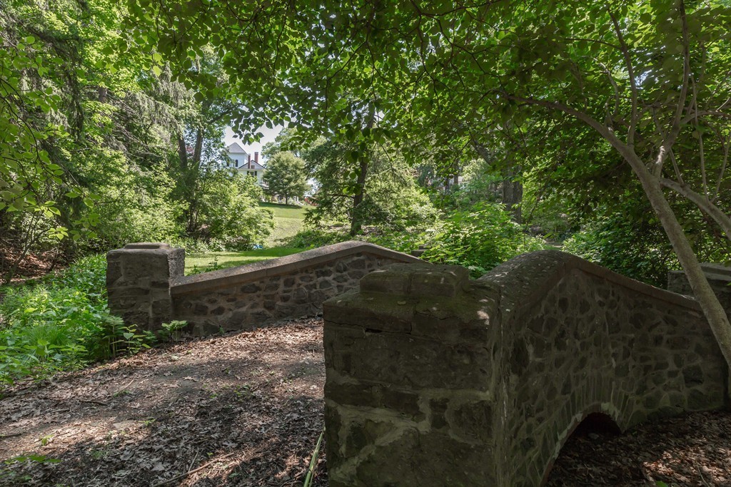 15 Bracebridge Road Newton, MA 02459 - Photo 28 of 30