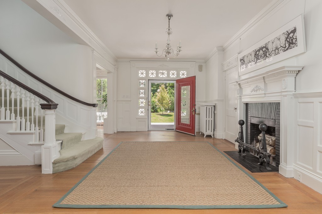 15 Bracebridge Road Newton, MA 02459 - Photo 7 of 30