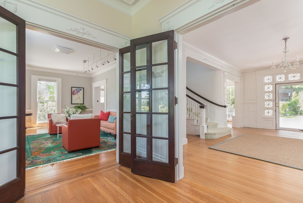 15 Bracebridge Road Newton, MA 02459 - Photo 9 of 30