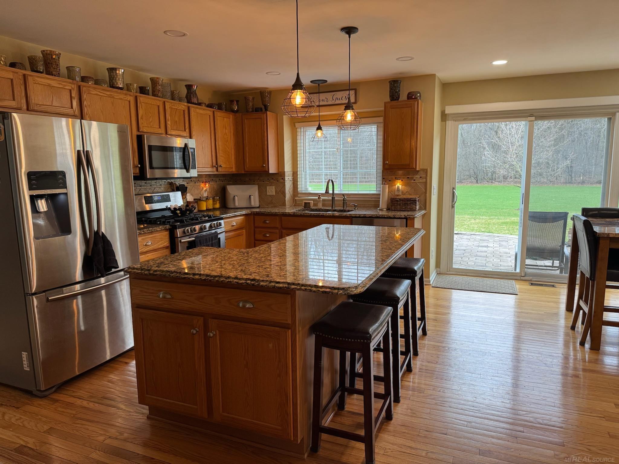 48805 Rockefeller Drive Canton, MI 48188 - Photo 12 of 69