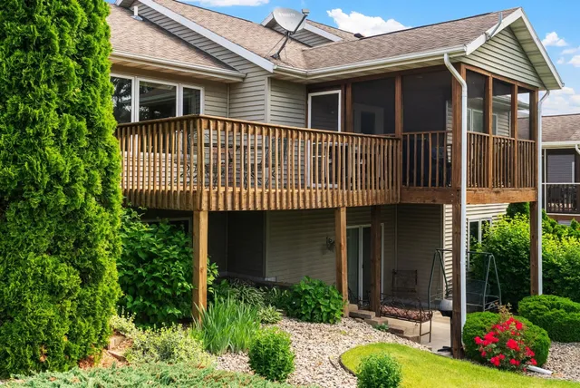 $444,900 | 209 Morningside Drive, Deerfield, WI 53531