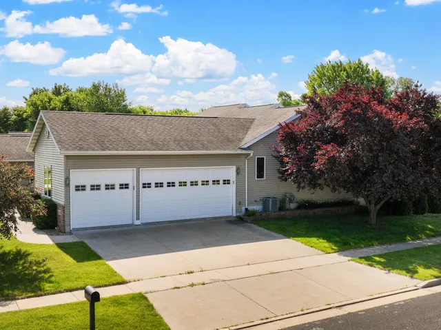 $444,900 | 209 Morningside Drive, Deerfield, WI 53531