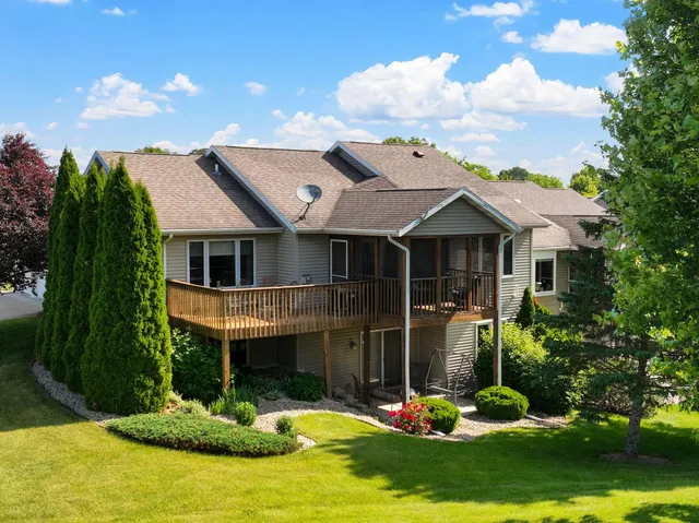 $444,900 | 209 Morningside Drive, Deerfield, WI 53531