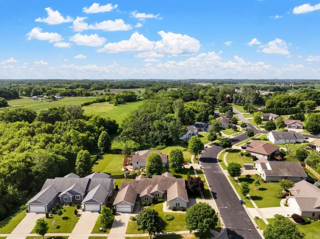 $444,900 | 209 Morningside Drive, Deerfield, WI 53531