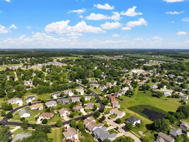 $444,900 | 209 Morningside Drive, Deerfield, WI 53531