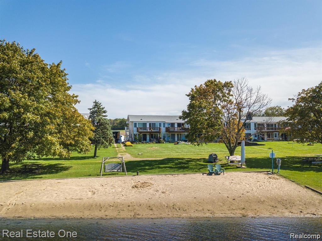 26955 Milford Road, Unit 24 New Hudson, MI 48165 - Photo 20 of 26