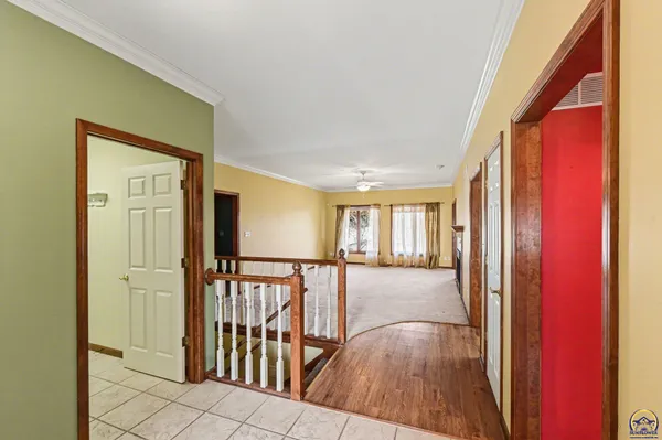 $289,000 | 2448 Southwest Golf View Court, Topeka, KS 66614