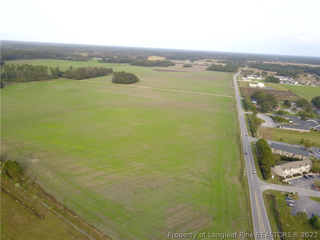 Linkhaw Road Lumberton, NC 28358 - Photo 2 of 6 a view of an ocean from a balcony