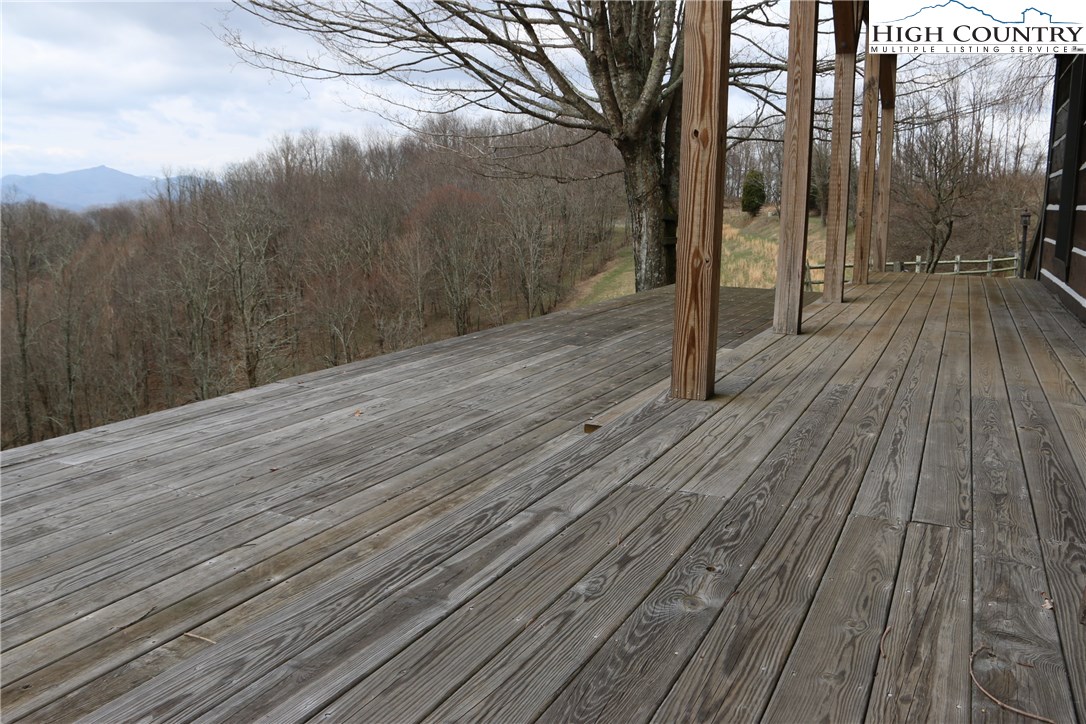 690 Lynn Hill Road Boone, NC 28607 - Photo 3 of 40 Gallery Image 3