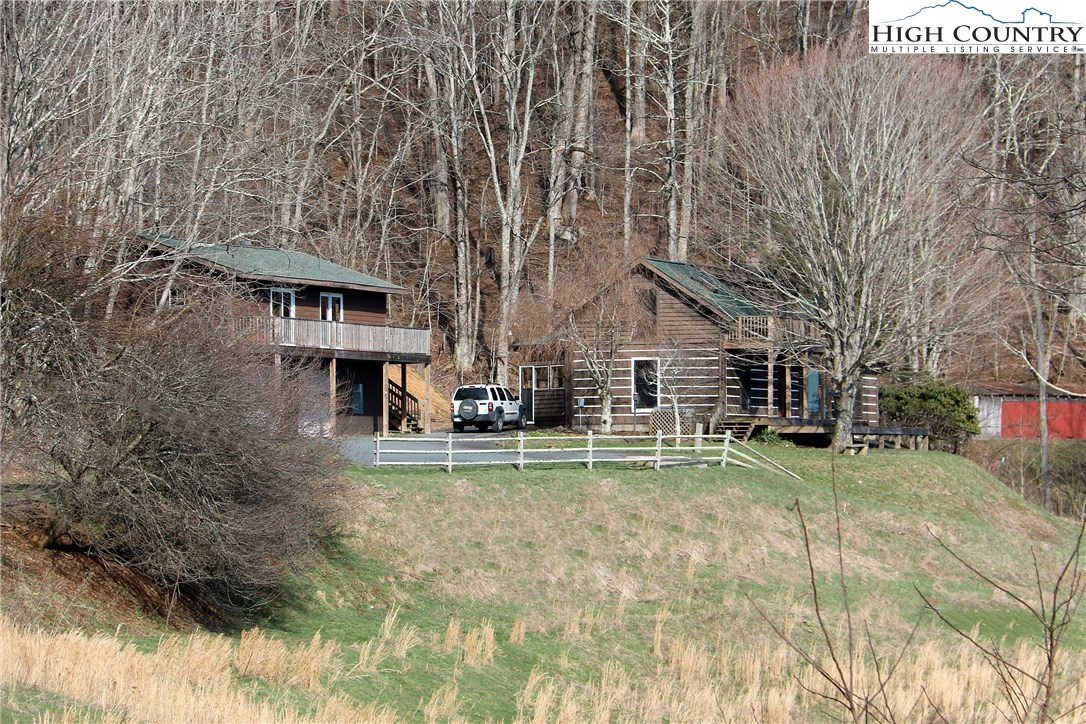 690 Lynn Hill Road Boone, NC 28607 - Photo 6 of 40 Gallery Image 6