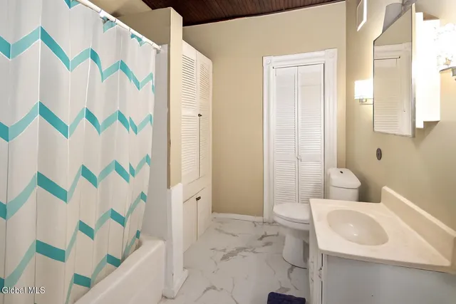 $290,000 | 124 Mountain View Avenue, Brunswick, NY 12180