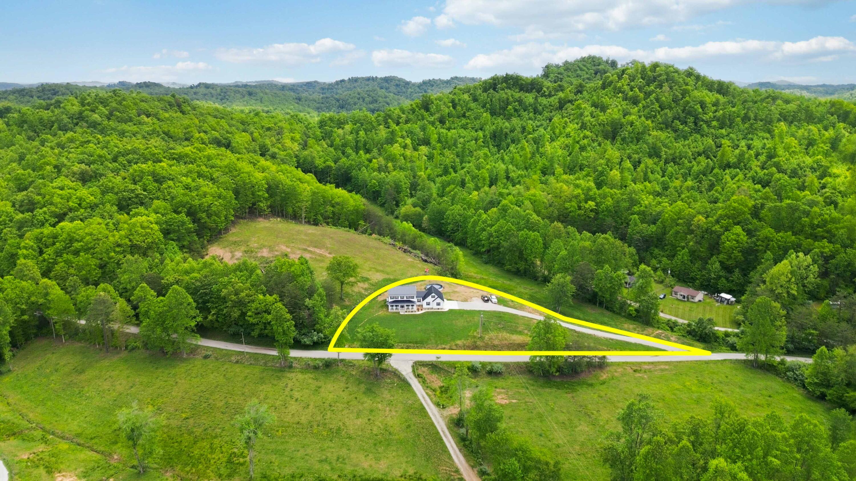 2604 Upper Rader Road Manchester, KY 40962 - Photo 64 of 82 057