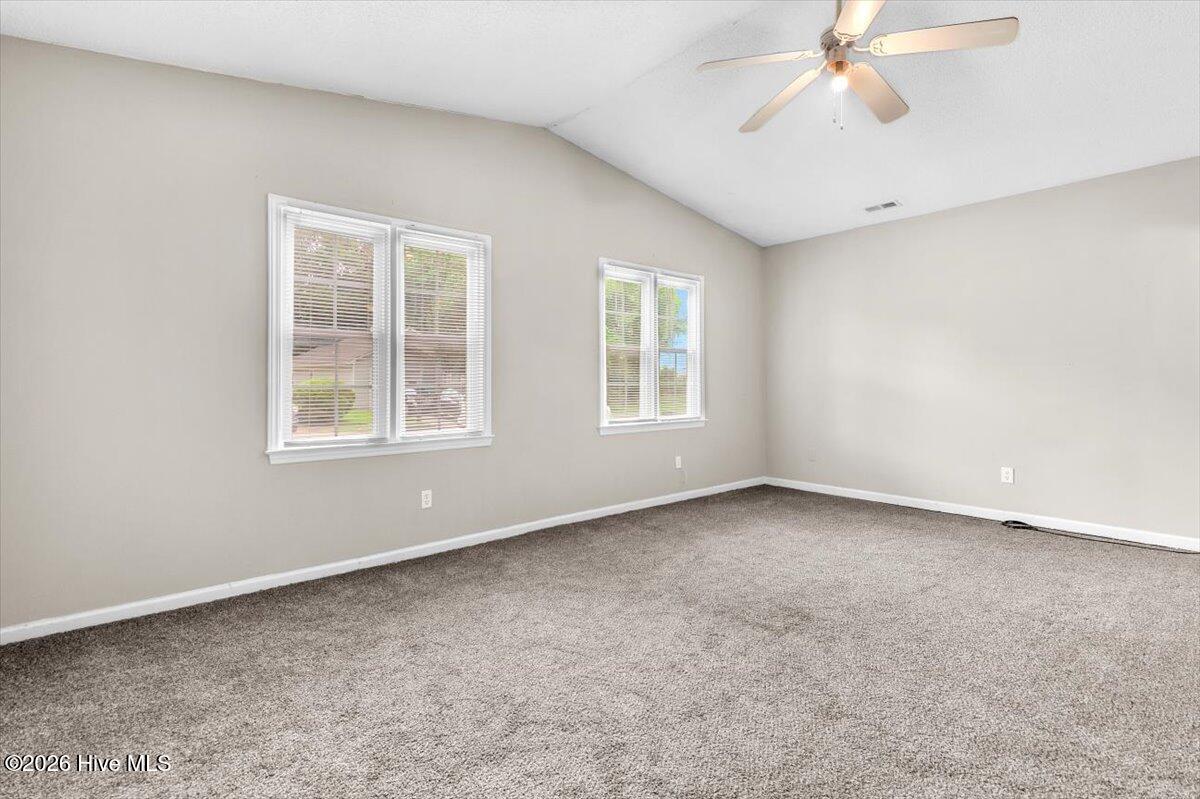 2039 Foxhorn Road Jacksonville, NC 28546 - Photo 14 of 33