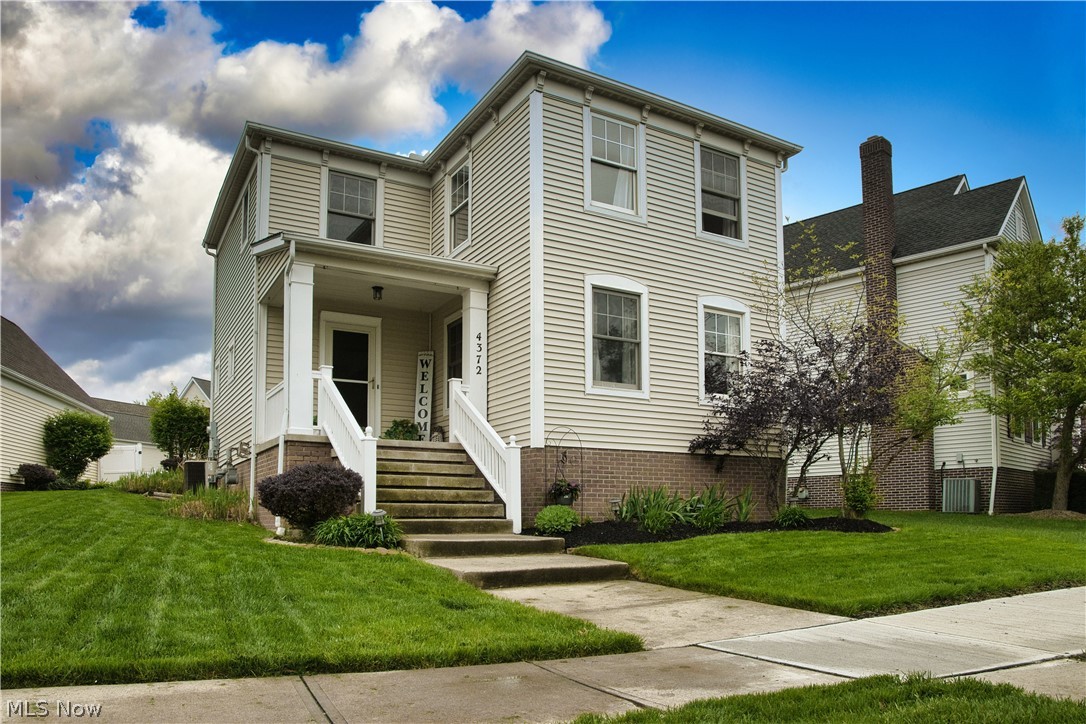 4372 Brooks Road Cleveland, OH 44105 - Photo 2 of 24