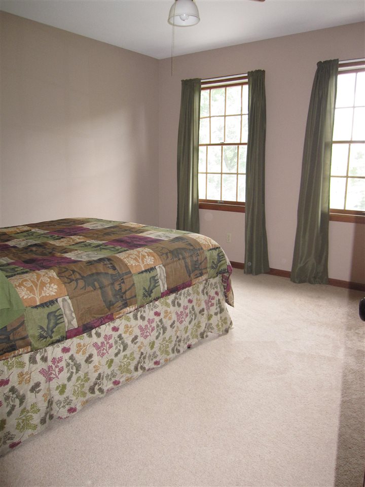 7676 Burr Oak Road Roscoe, IL 61073 - Photo 11 of 15 Gallery Image 11
