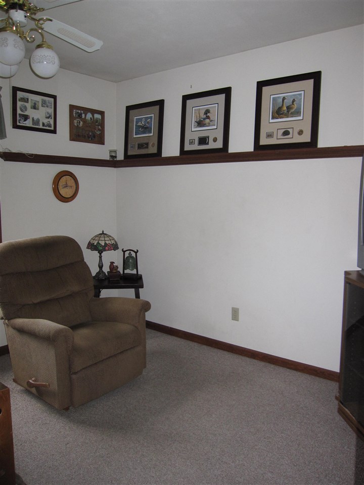 7676 Burr Oak Road Roscoe, IL 61073 - Photo 13 of 15 Gallery Image 13