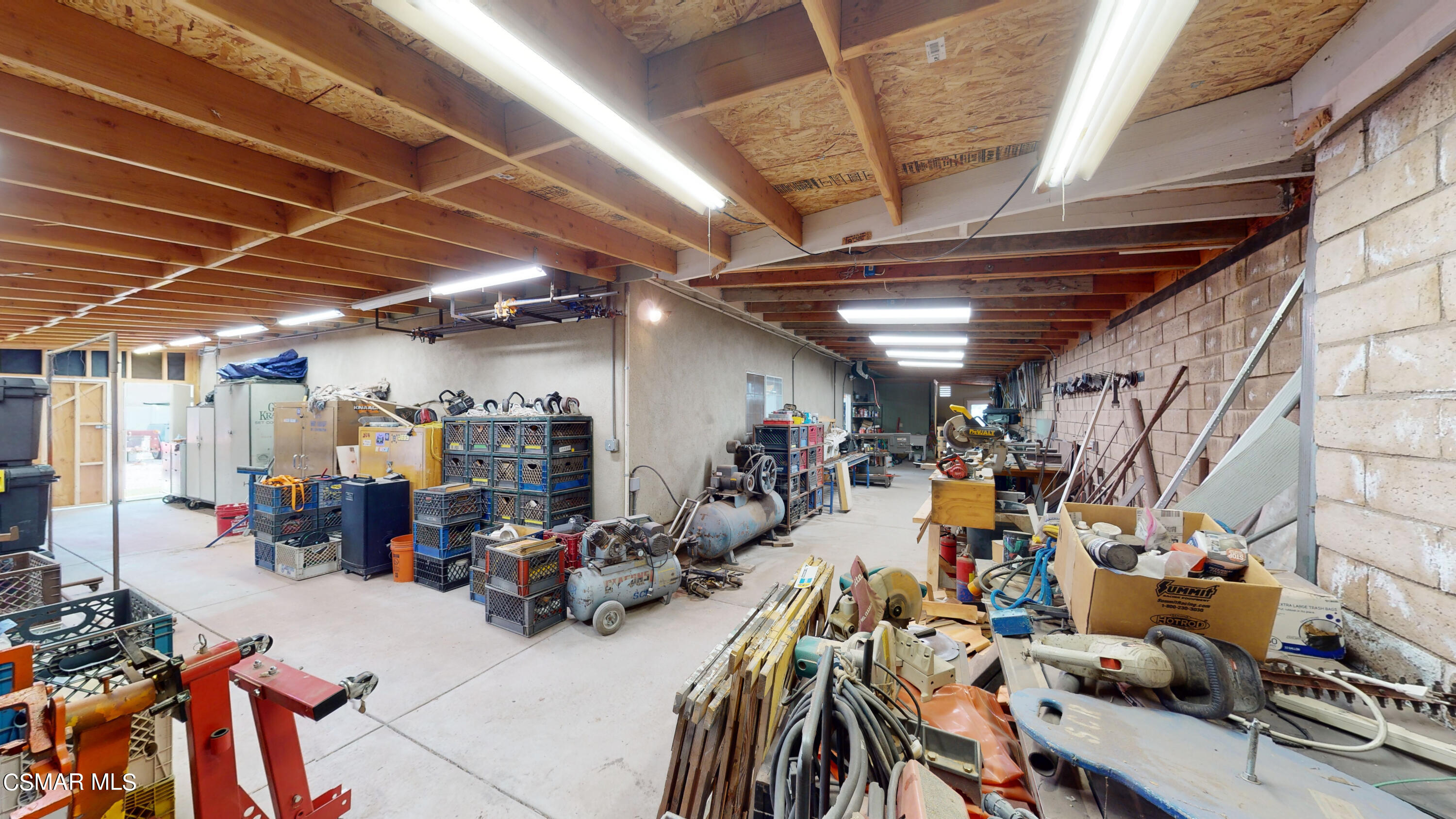4865 Leeds Street Simi Valley, CA 93063 - Photo 76 of 91 a view of a room with gym equipment