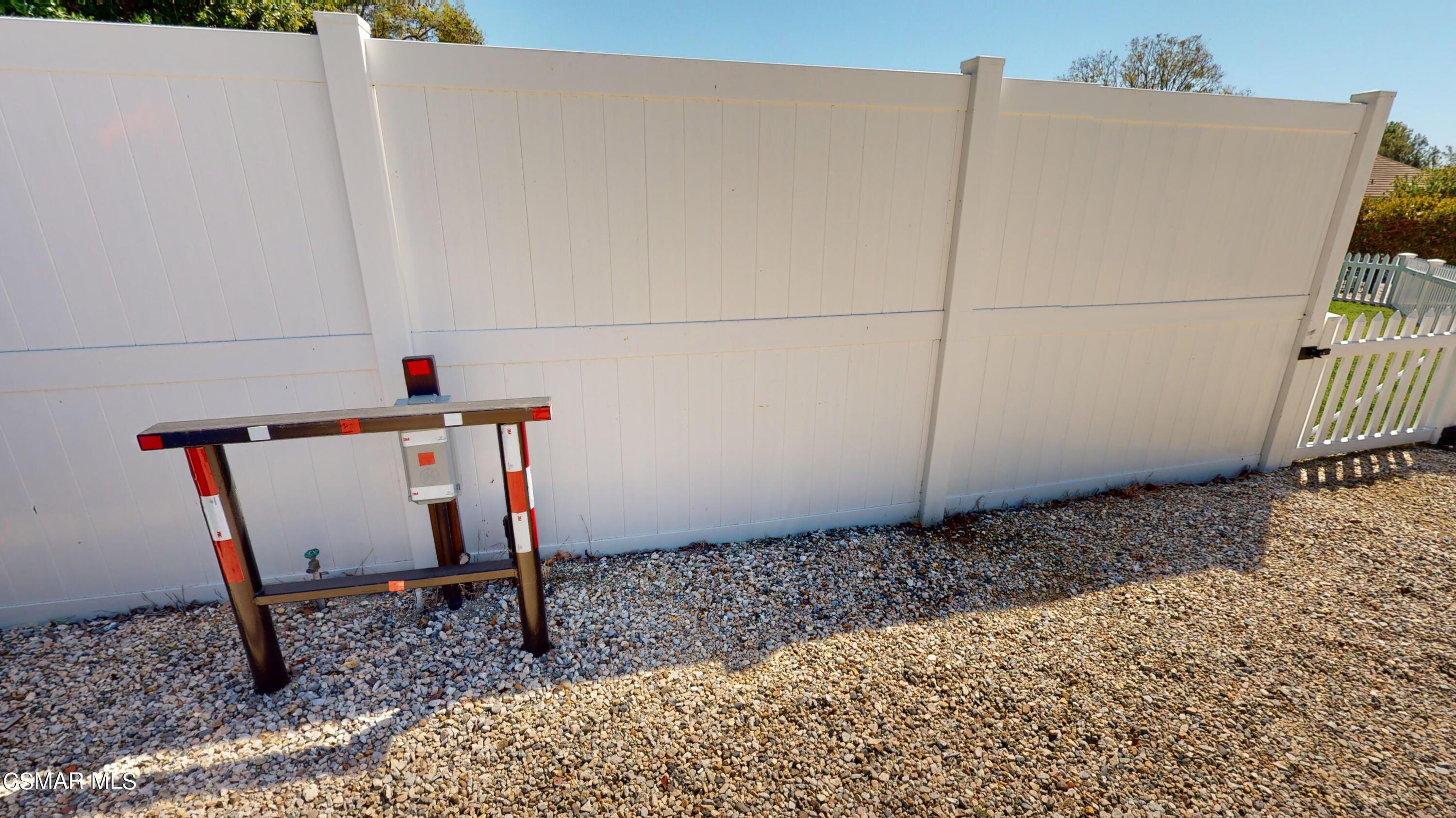 4865 Leeds Street Simi Valley, CA 93063 - Photo 86 of 91 319 RV hookup