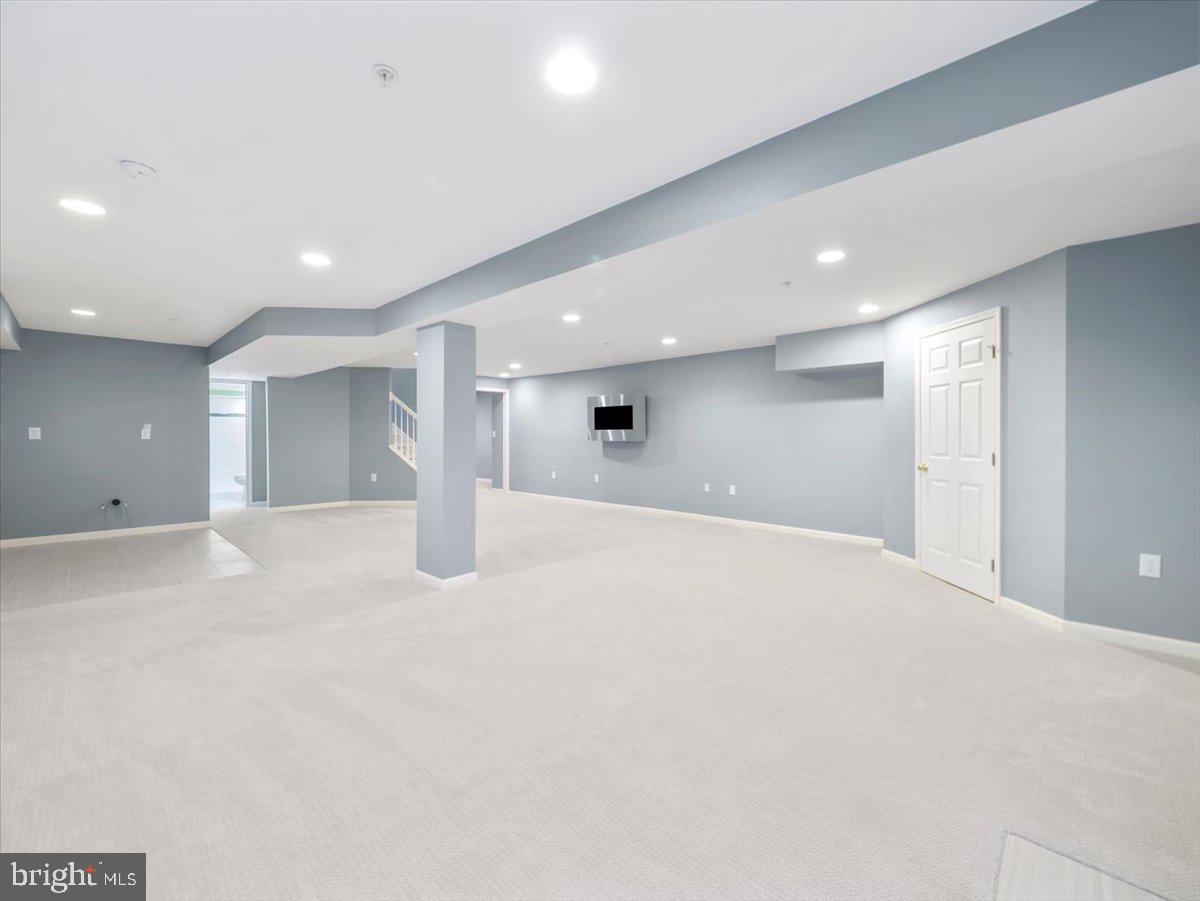 2601 Mill Race Road Frederick, MD 21701 - Photo 43 of 82 a view of a big room with an entryway