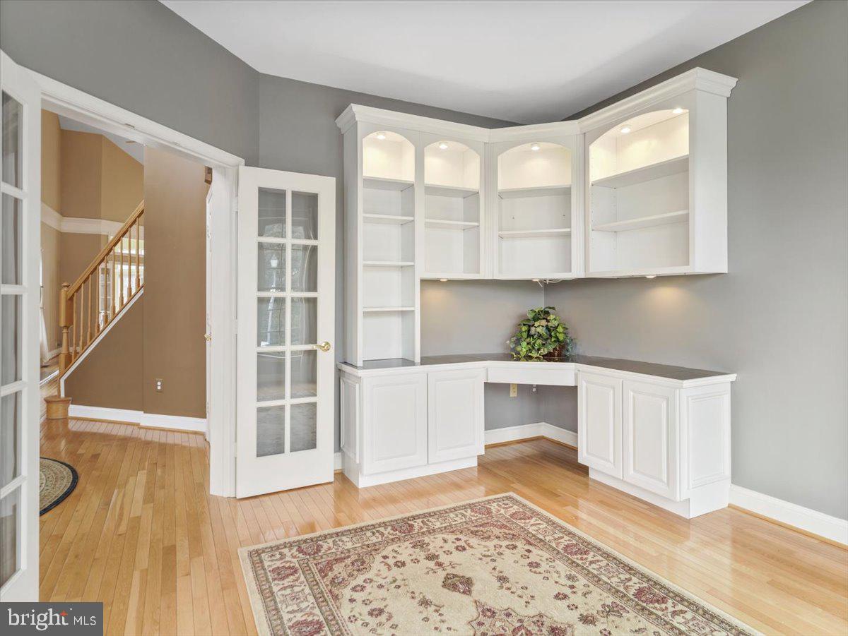 2601 Mill Race Road Frederick, MD 21701 - Photo 8 of 82 a living room with wooden floor and a window