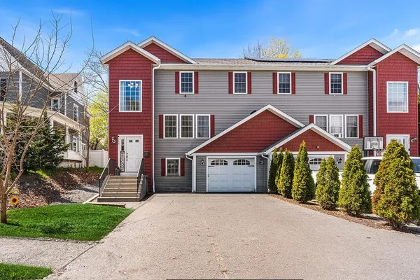 $499,999 | 35 Boutelle Street, Unit B, Leominster, MA 01453
