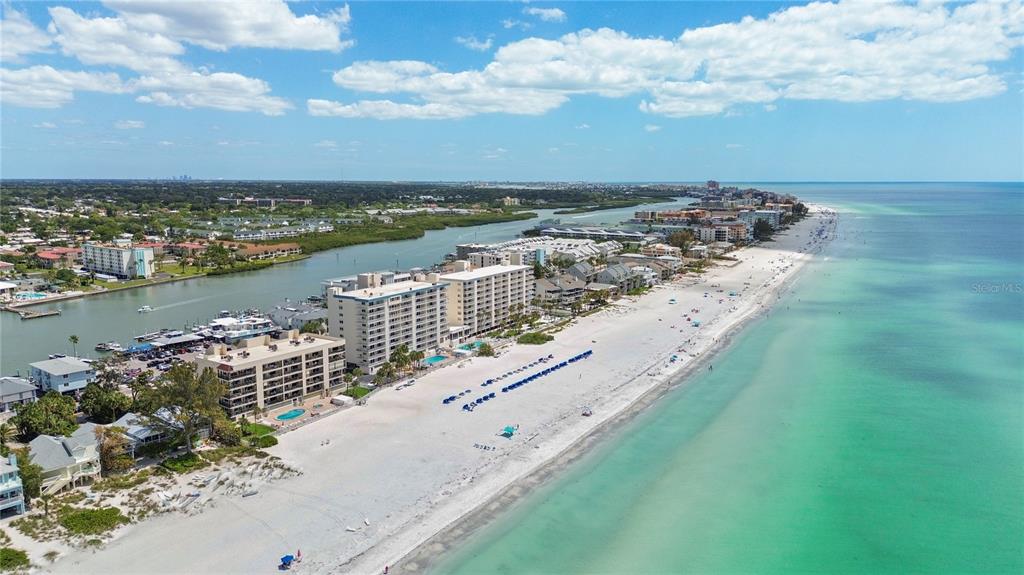 20040 Gulf Boulevard, Unit 402 Indian Rocks Beach, FL 33785 - Photo 31 of 32