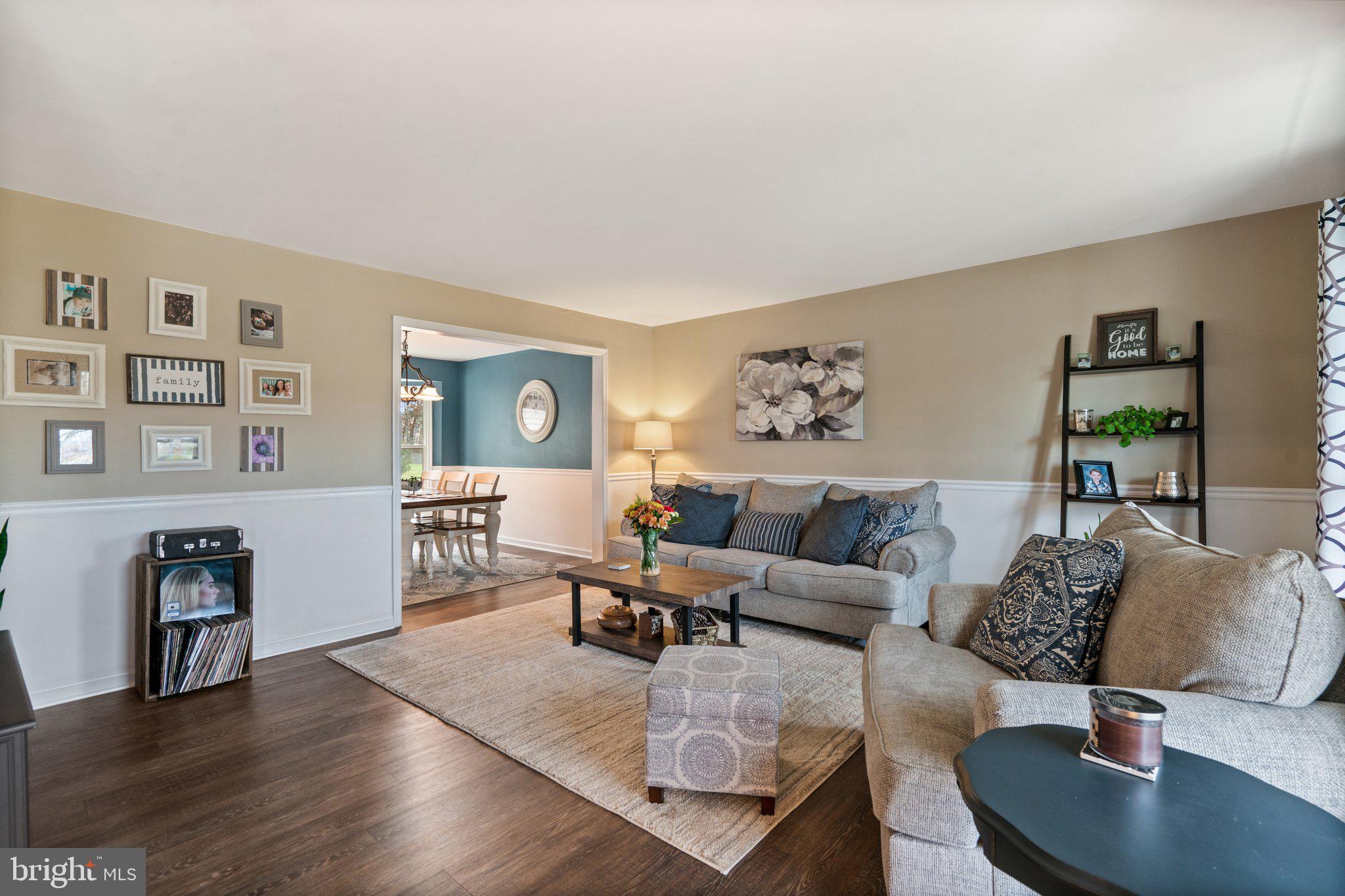 8015 Rocky Run Road Gainesville, VA 20155 - Photo 11 of 57 Sitting Room