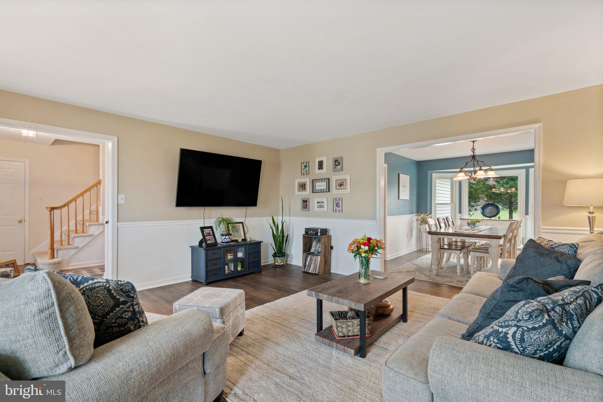 8015 Rocky Run Road Gainesville, VA 20155 - Photo 12 of 57 Sitting Room