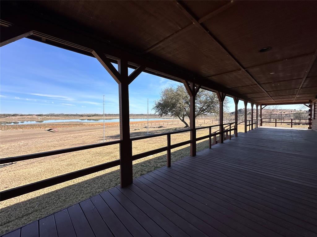 349 Lake Point Road Comanche, TX 76442 - Photo 6 of 40