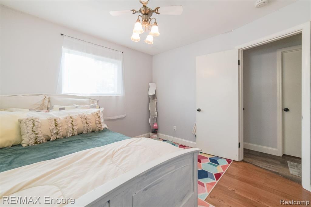 1002 Mahaffy Avenue Rochester, MI 48307 - Photo 16 of 41
