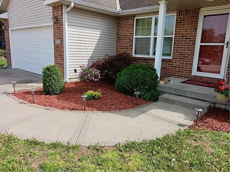 730 Burlington Road Warrensburg, MO 64093 - Photo 2 of 46