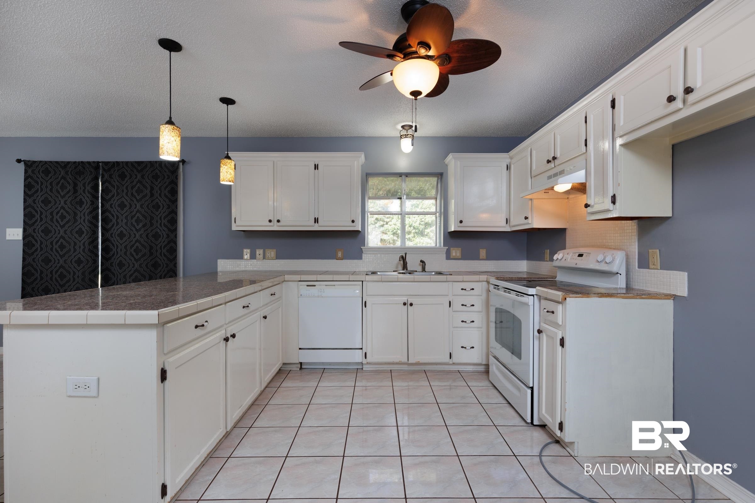 3205 Brookline Drive West Mobile, AL 36693 - Photo 5 of 16