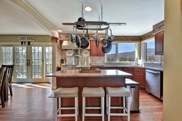$1,395,000 | 39 Wallis View Lane, Ludlow, VT 05149