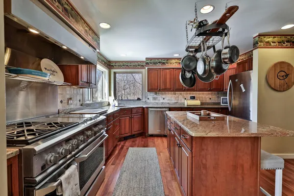 $1,395,000 | 39 Wallis View Lane, Ludlow, VT 05149