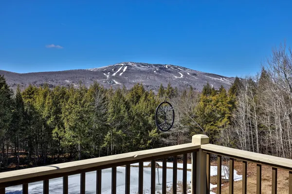 $1,395,000 | 39 Wallis View Lane, Ludlow, VT 05149
